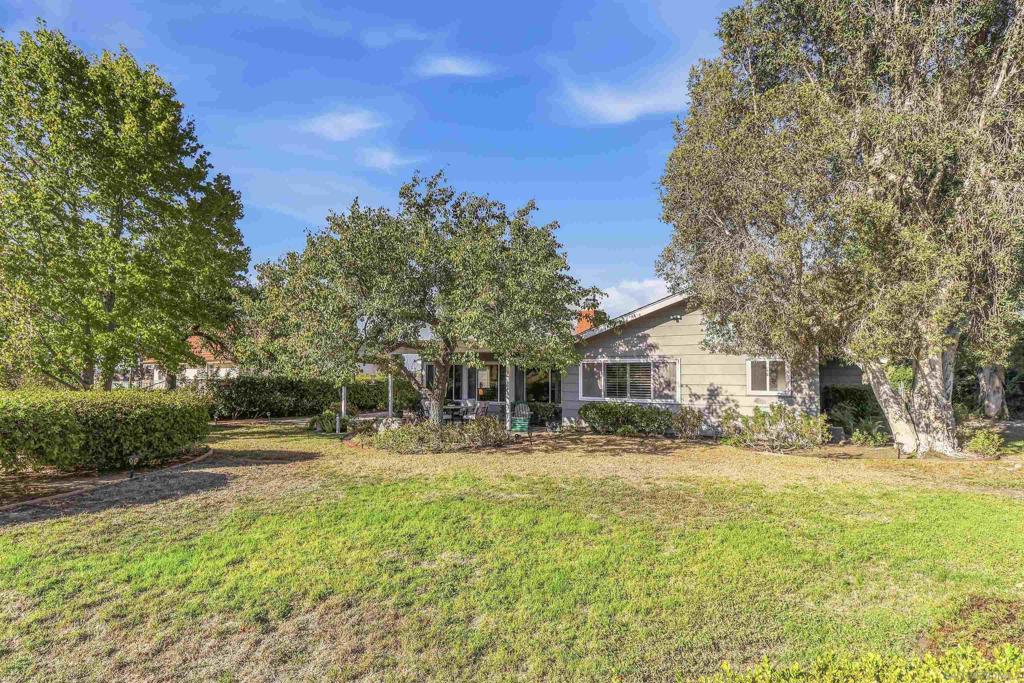 2083 Flying Hills Property Photo 26