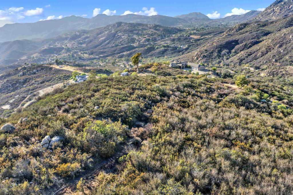 16743 Christopher Ln Property Photo 24