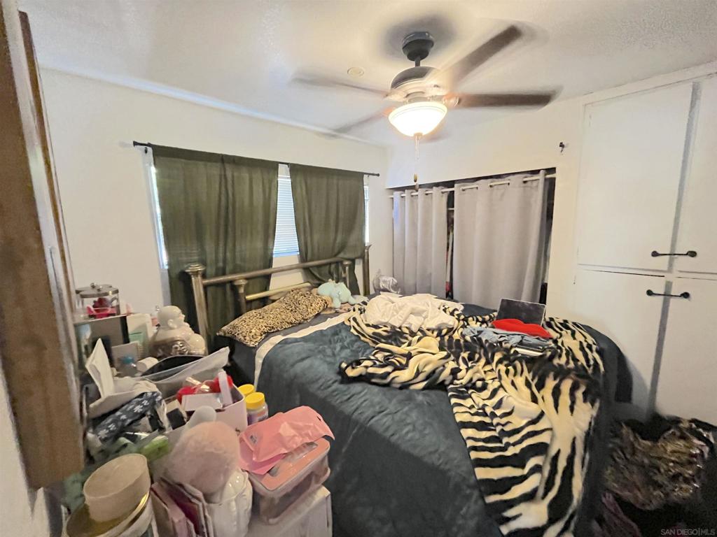 1213 1217 33rd St Property Photo 12