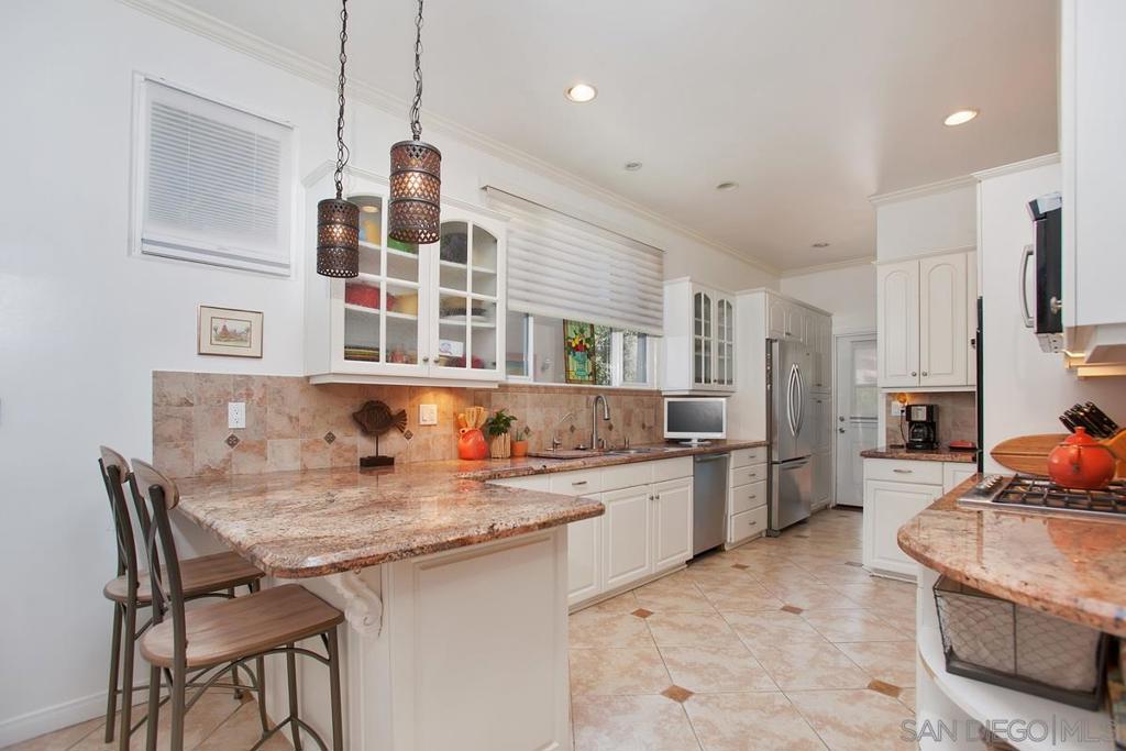 815 Alameda Boulevard Property Photo 19