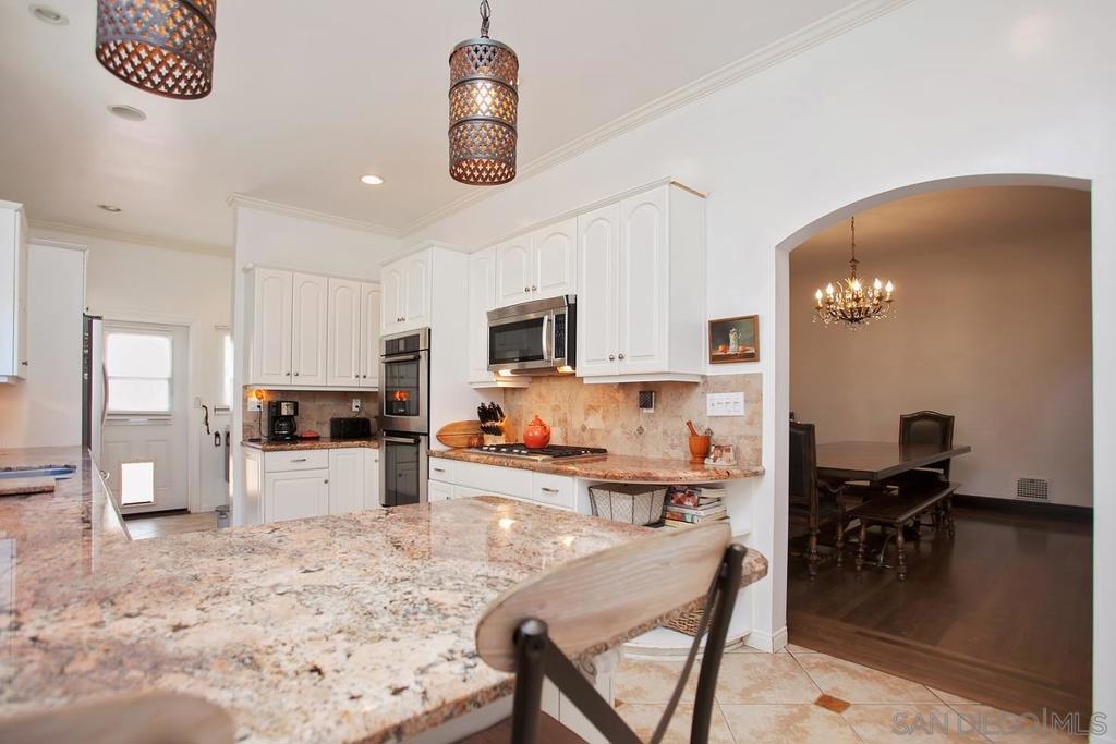 815 Alameda Boulevard Property Photo 21