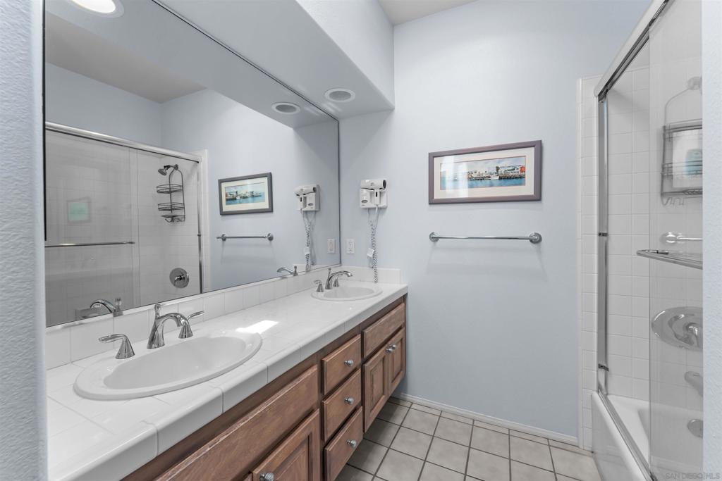 9744 Claiborne Square Property Photo 23