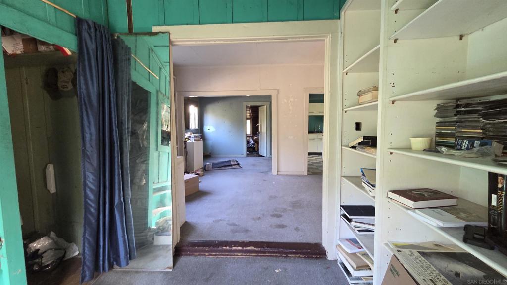 8751 Mariposa Street Property Photo 6