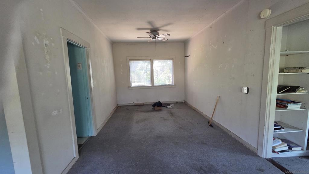 8751 Mariposa Street Property Photo 10