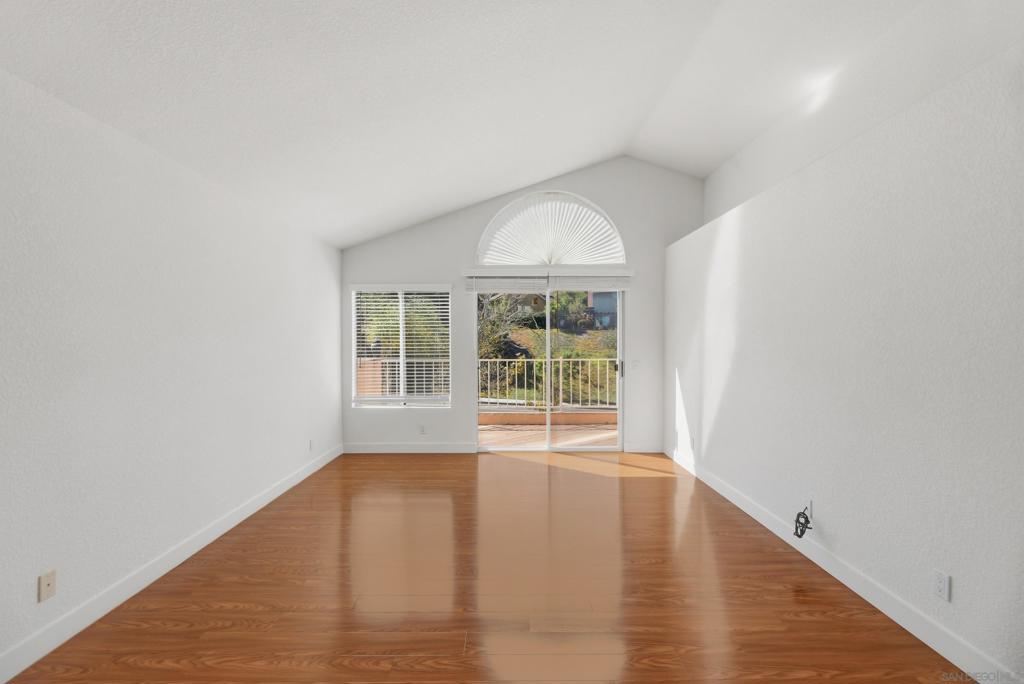 17964 Pueblo Vista Ln Property Photo 21