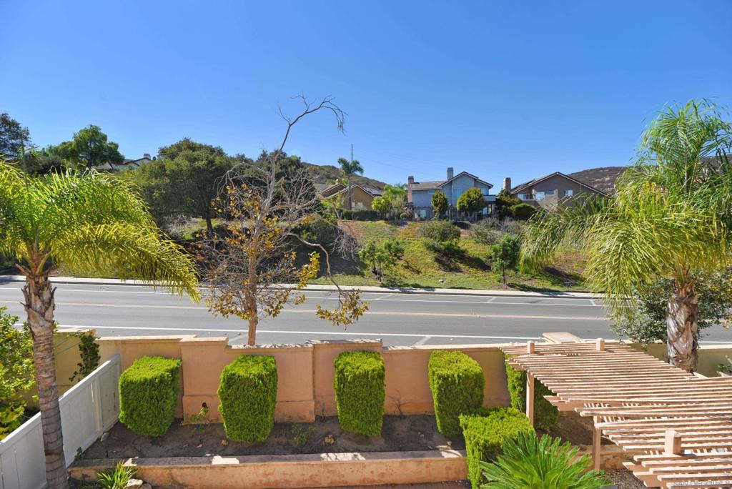 17964 Pueblo Vista Ln Property Photo 35