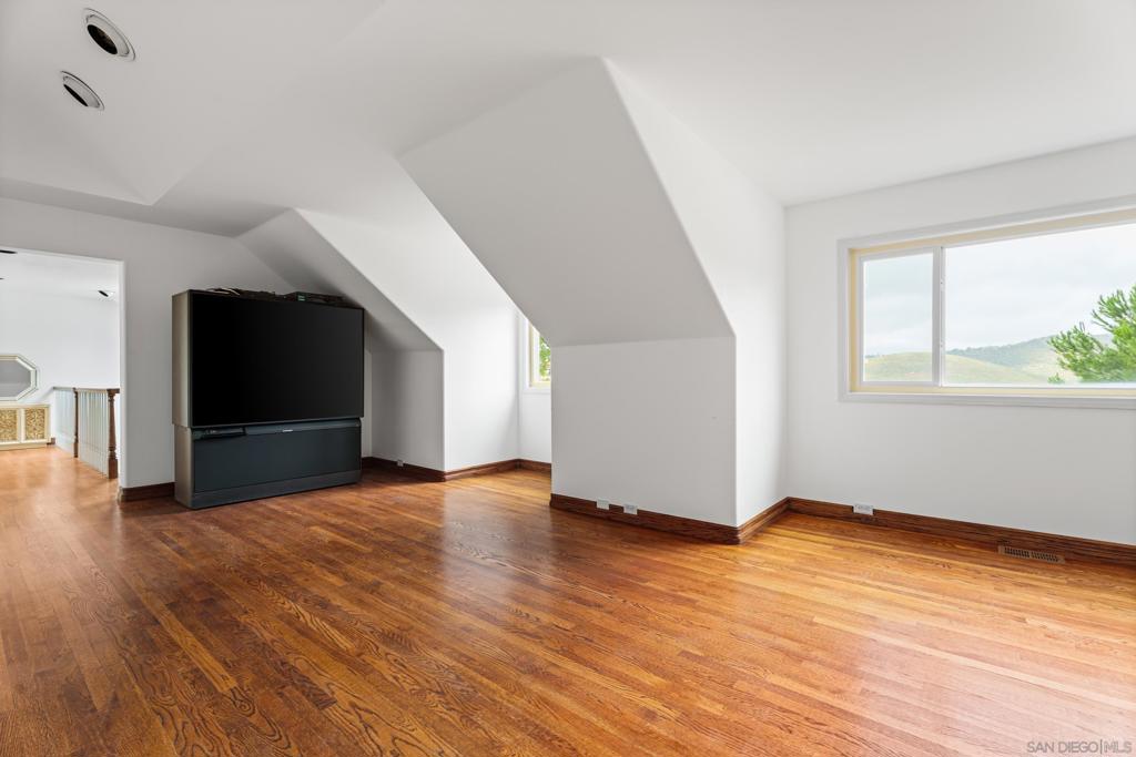 5755 Boulder Creek Rd. Property Photo 42