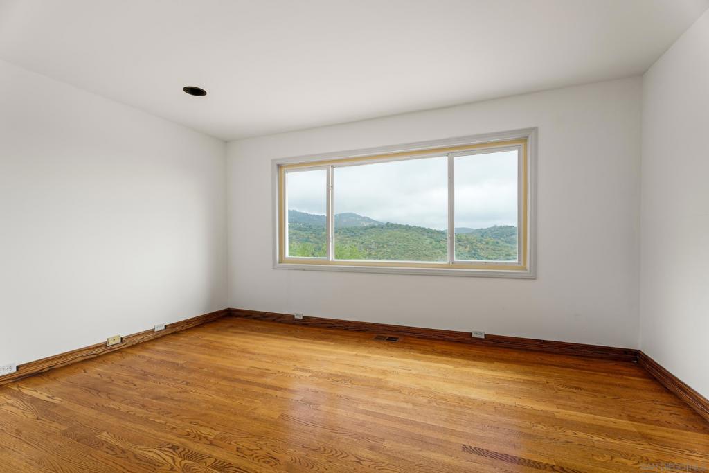 5755 Boulder Creek Rd. Property Photo 54