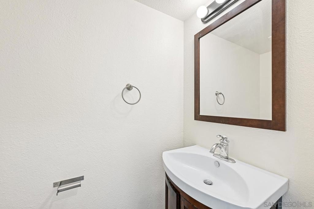 9469 Carlton Oaks Dr. A Property Photo 11