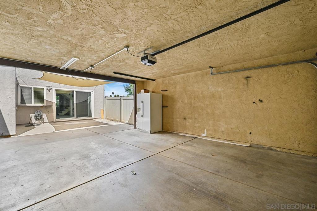 9469 Carlton Oaks Dr. A Property Photo 21