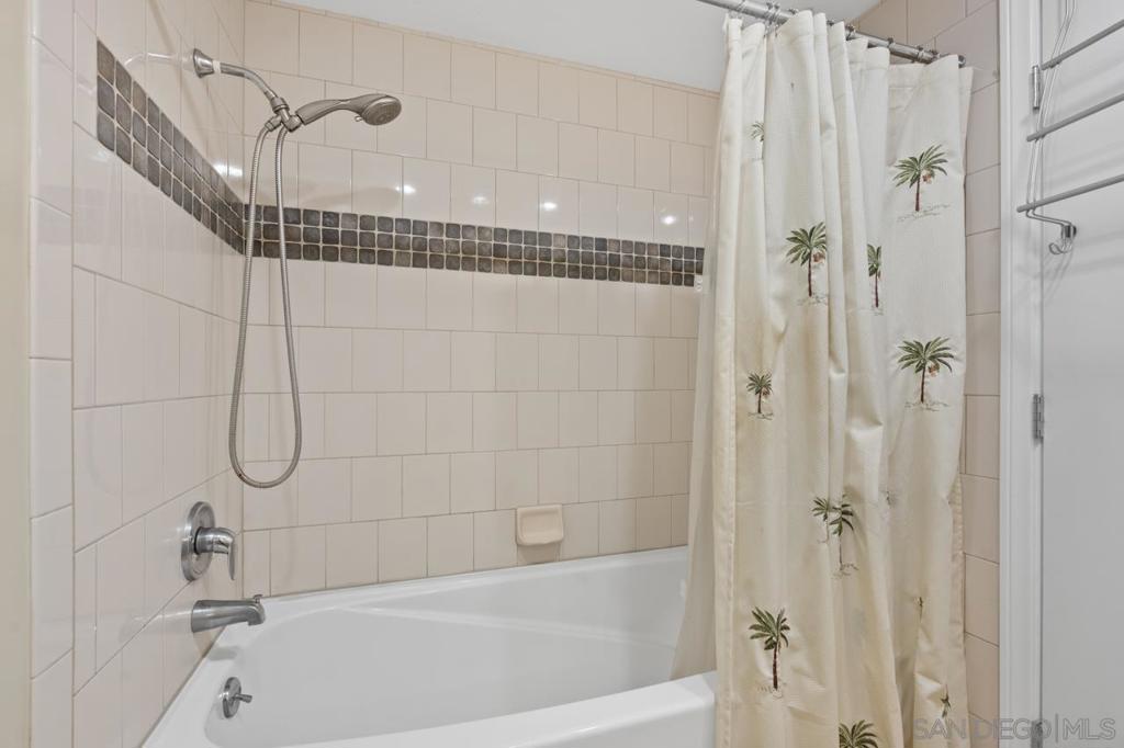 850 Beech St 1703 Property Photo 24