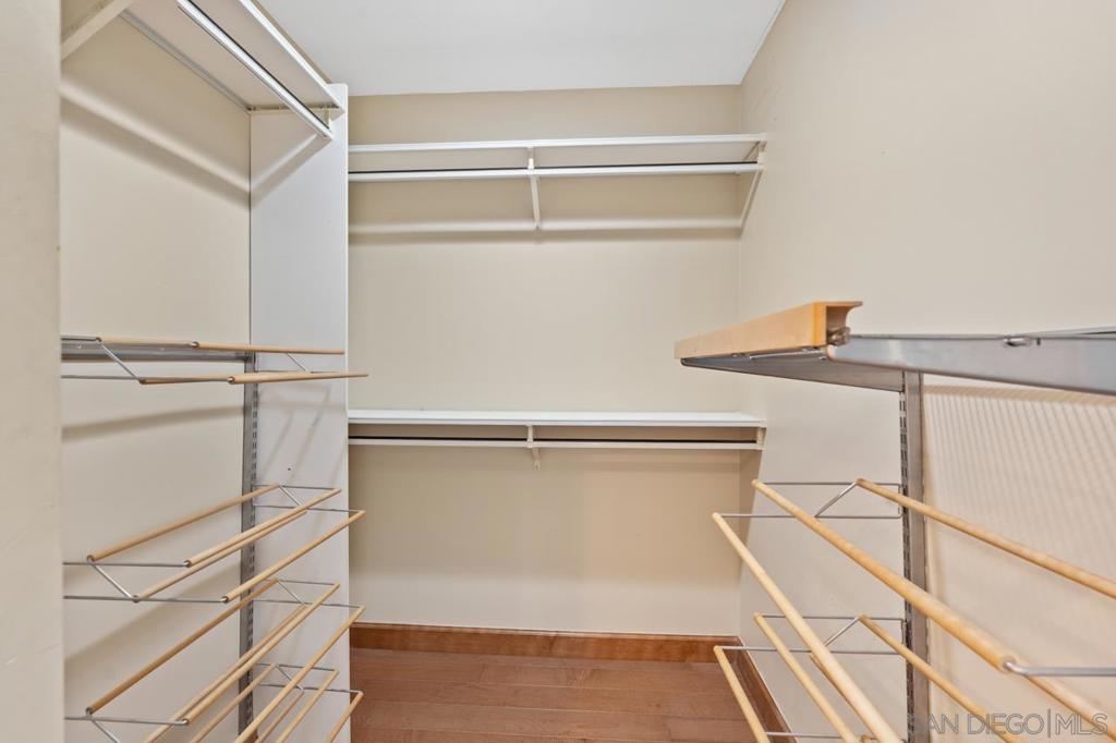 850 Beech St 1703 Property Photo 30