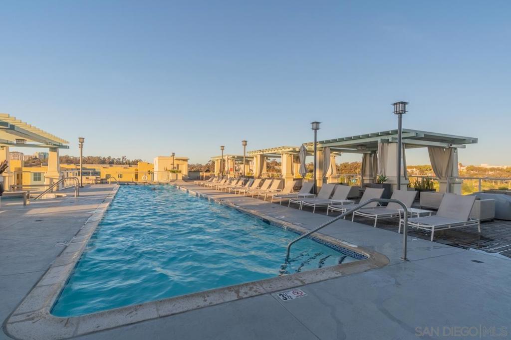 850 Beech St 1703 Property Photo 48