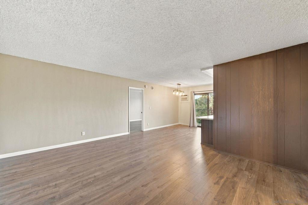 7835 Cowles Mountain Ct B18 Property Photo 6