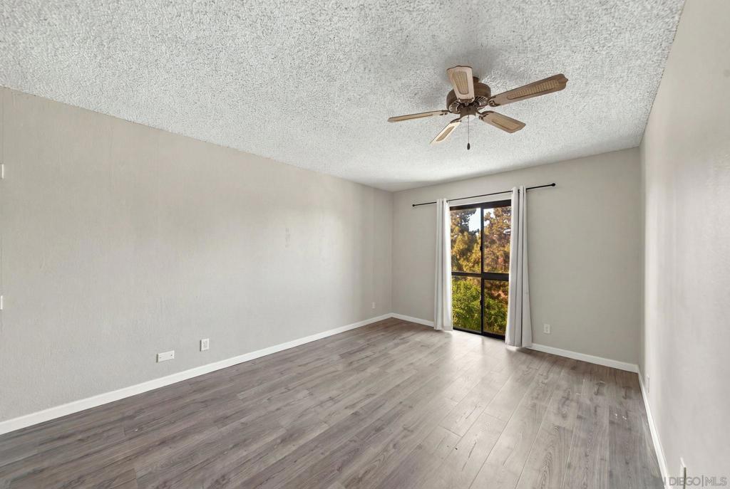 7835 Cowles Mountain Ct B18 Property Photo 11