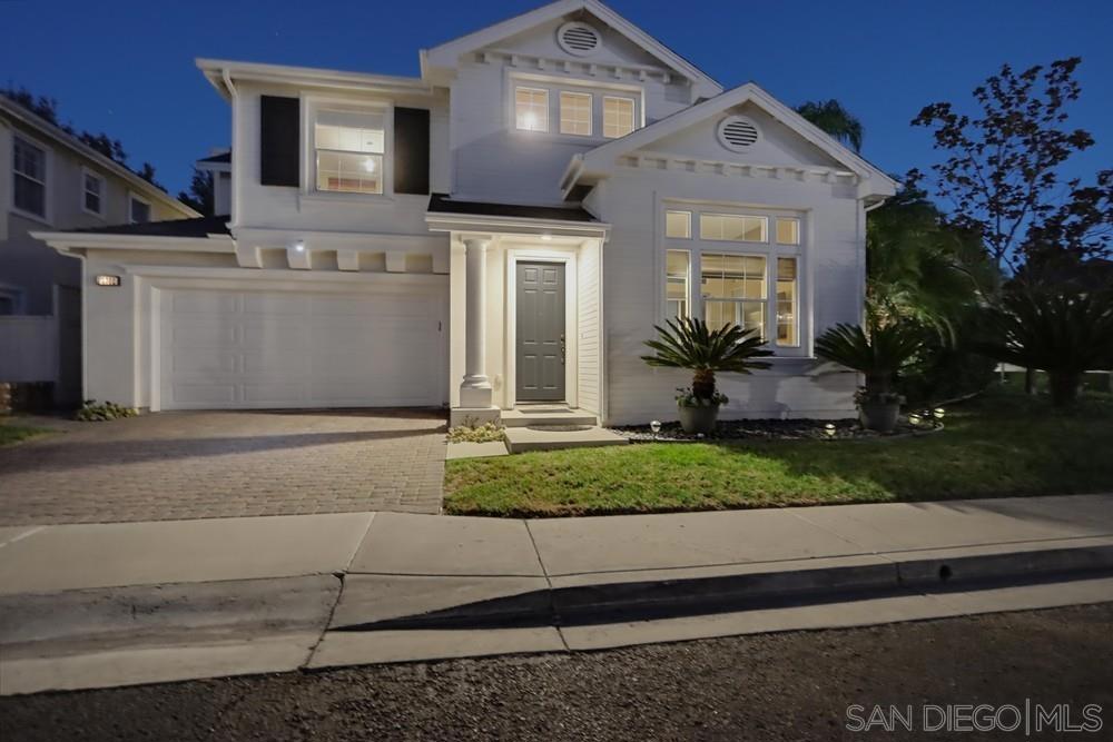 2702 W Canyon Avenue Property Photo 1