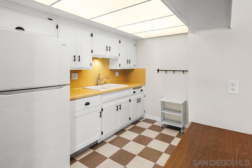 4900 Rosehedge Dr 304 Property Photo 16