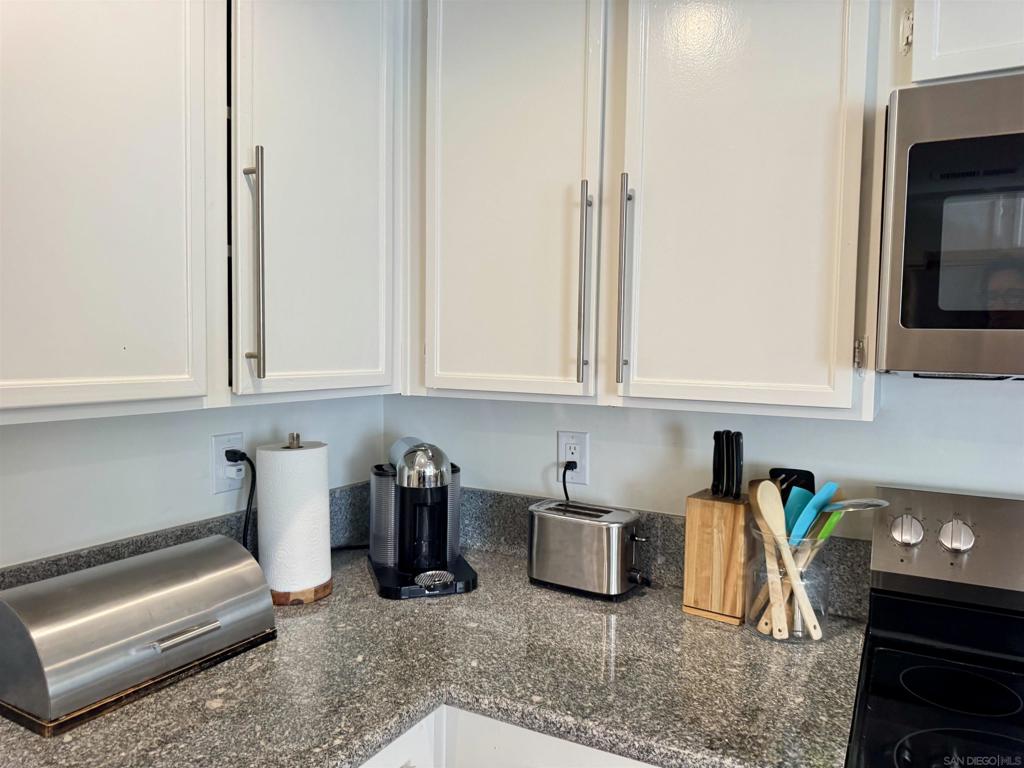 2108 Sea Village Circle Property Photo 13