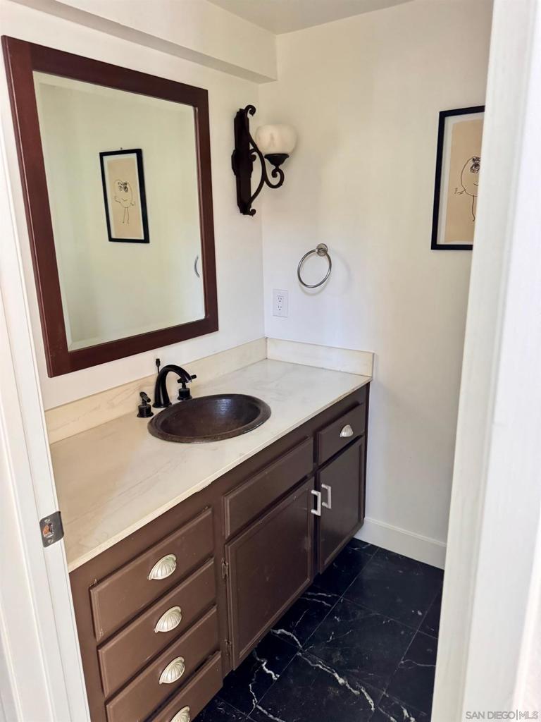 2108 Sea Village Circle Property Photo 17