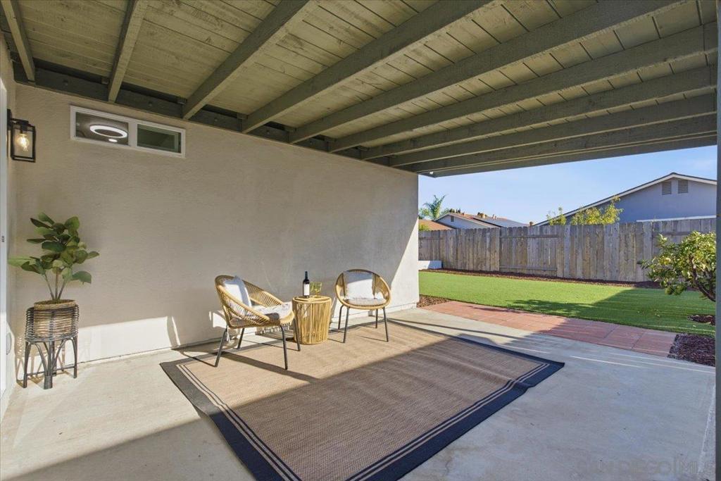 8837 Betelgeuse Property Photo 8