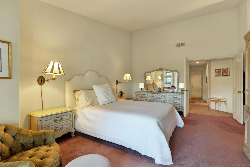 4505 Falcon Ridge Court Property Photo 23