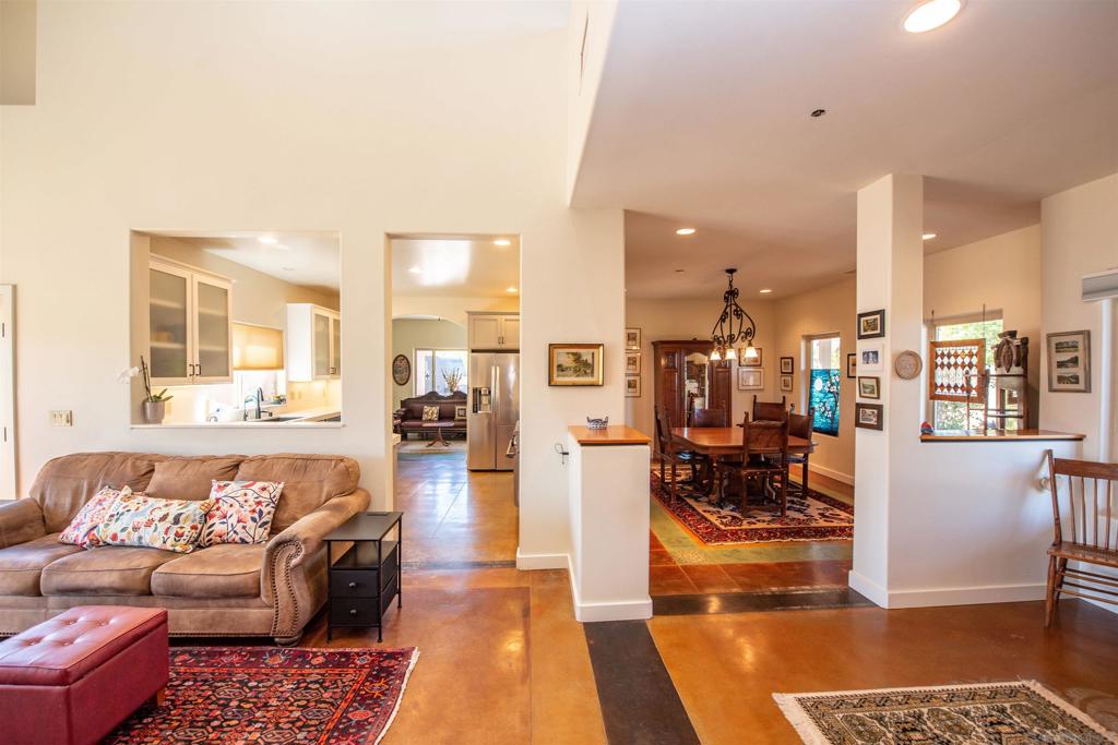 14909 Four Corners Property Photo 14