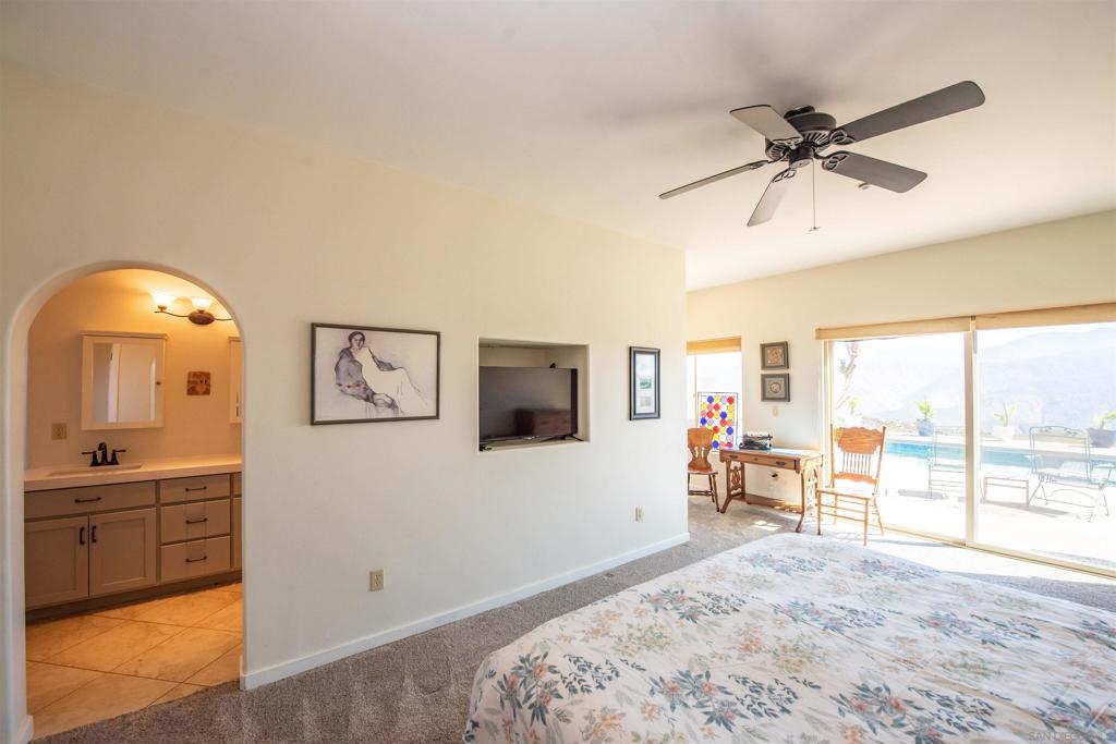 14909 Four Corners Property Photo 23
