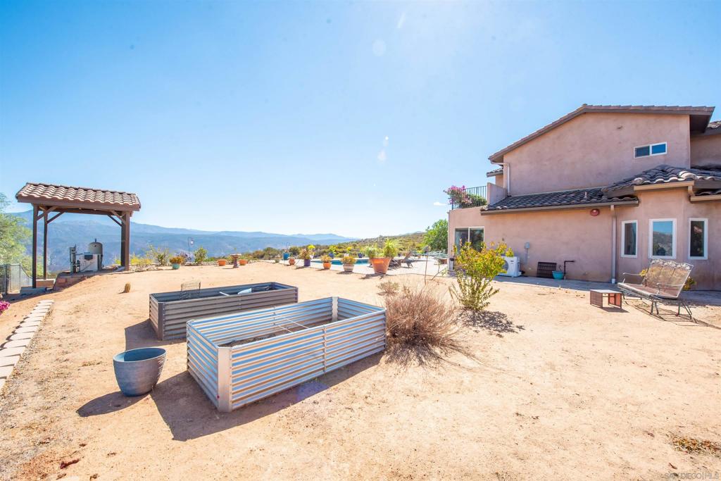 14909 Four Corners Property Photo 43