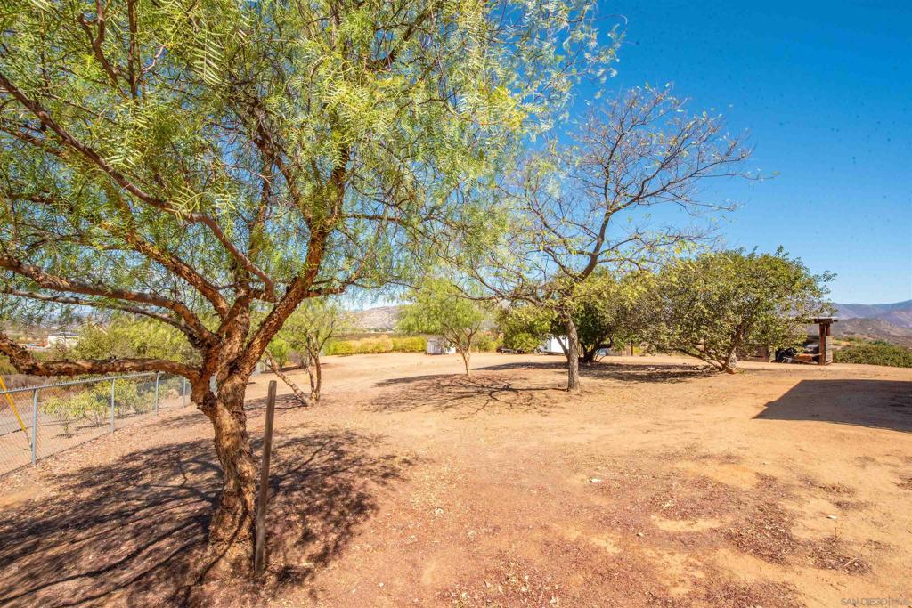 14909 Four Corners Property Photo 45