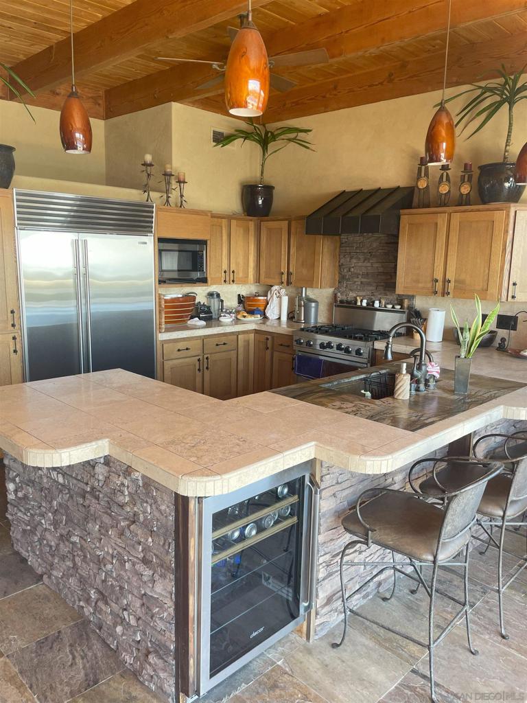 1173 Van Nuys Property Photo 28
