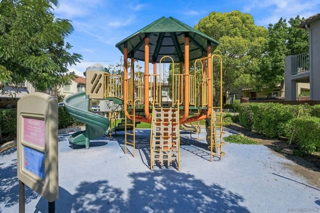 2072 Aviata Rd 66 Property Photo 17