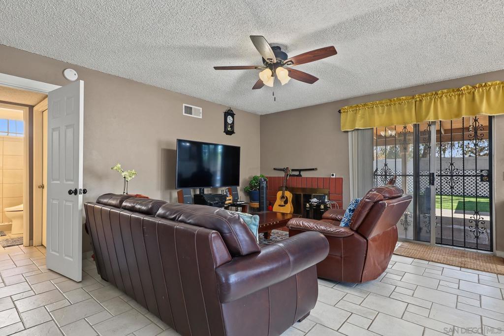 2055 Stillman Pl Property Photo 15