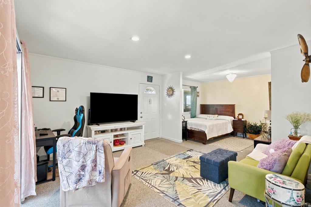 8692 Via Mallorca D Property Photo 6
