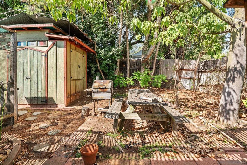 10704 Challenge Property Photo 25