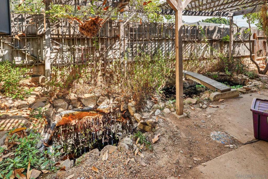 10704 Challenge Property Photo 28
