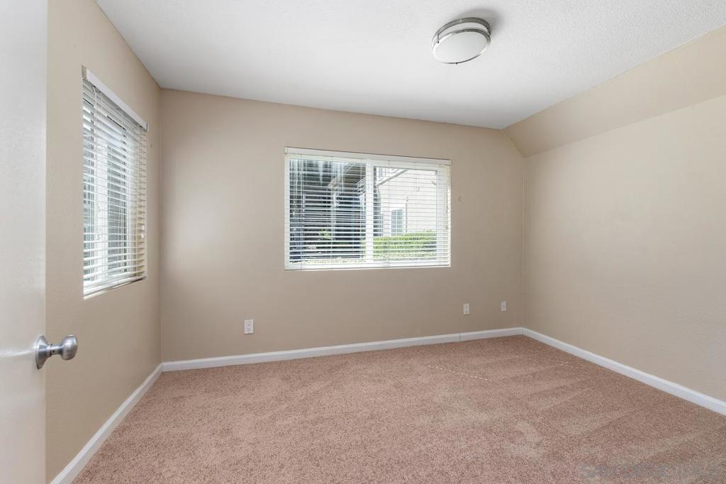 7425 Charmant Dr 2601 Property Photo 23