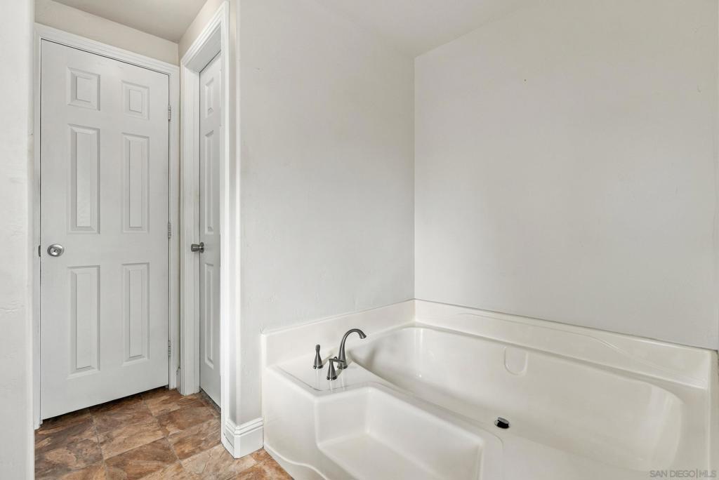 1401 El Norte Pkwy Spc 198 Property Photo 28
