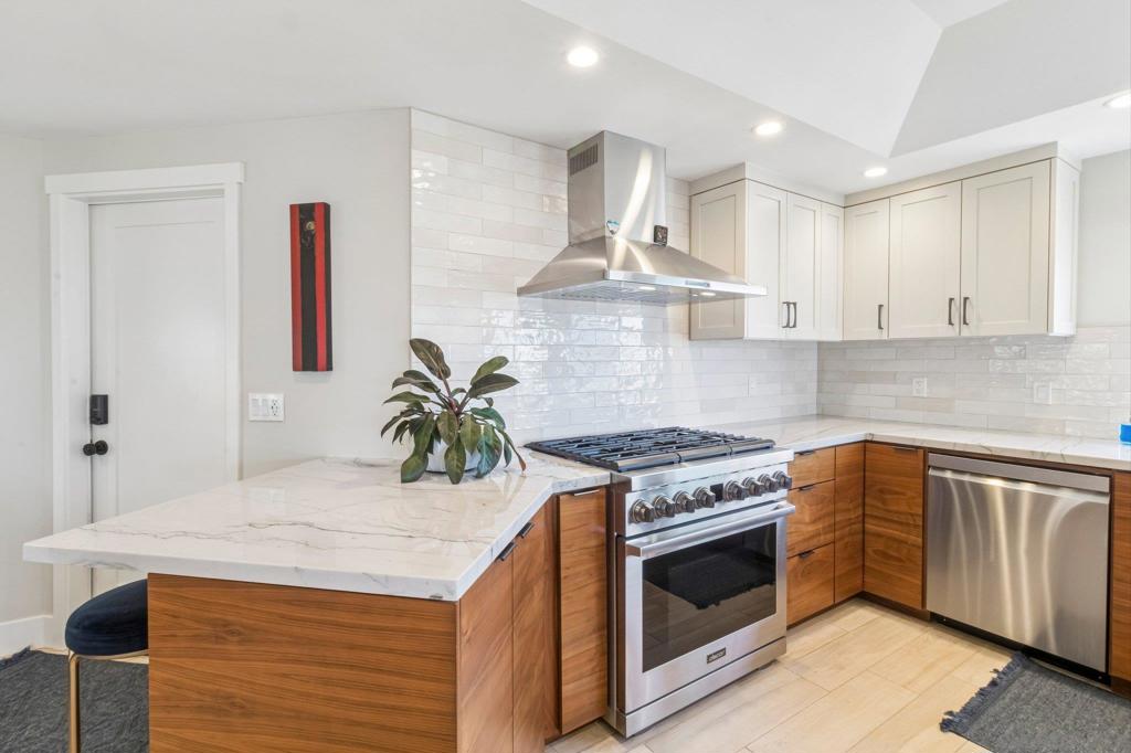 1759 Sky Loft Lane Property Photo 8