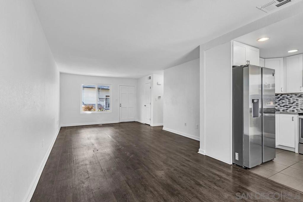 10604 Queen Jessica Ln. Property Photo 6