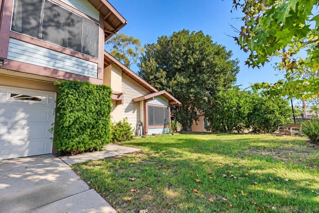 9212 Palomino Ridge Dr Property Photo 2