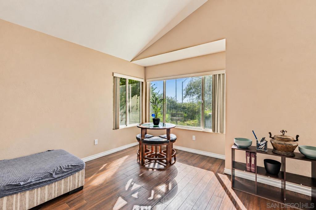 9212 Palomino Ridge Dr Property Photo 4