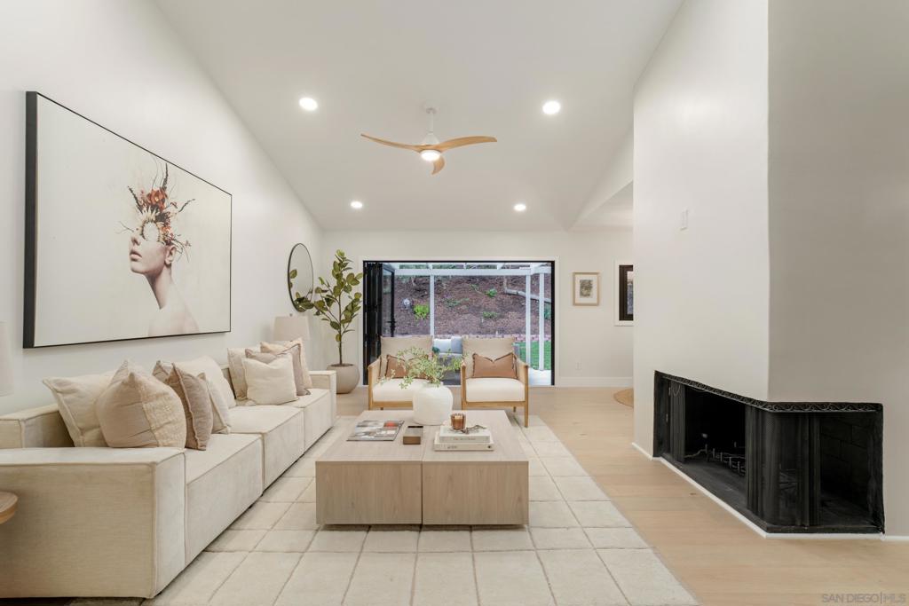 13452 Portofino Property Photo 2