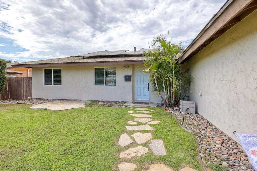 8648 Vista Del Verde Property Photo 4