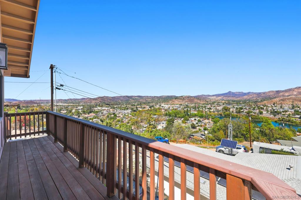 12886 Castle Court Drive Property Photo 30