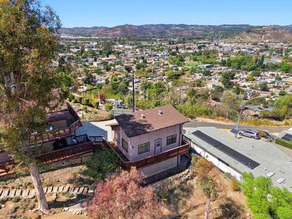 12886 Castle Court Drive Property Photo 45