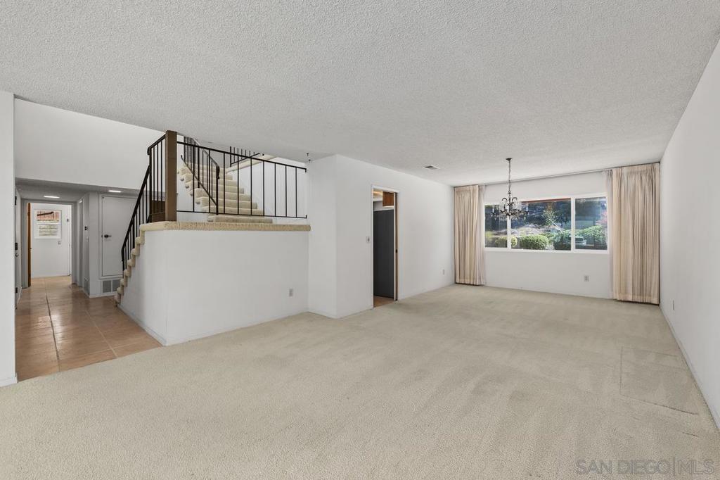10917 Riesling Dr. Property Photo 8