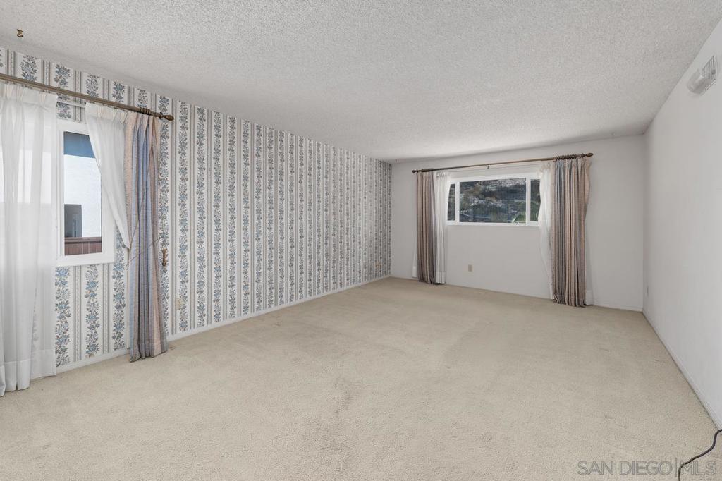 10917 Riesling Dr. Property Photo 14