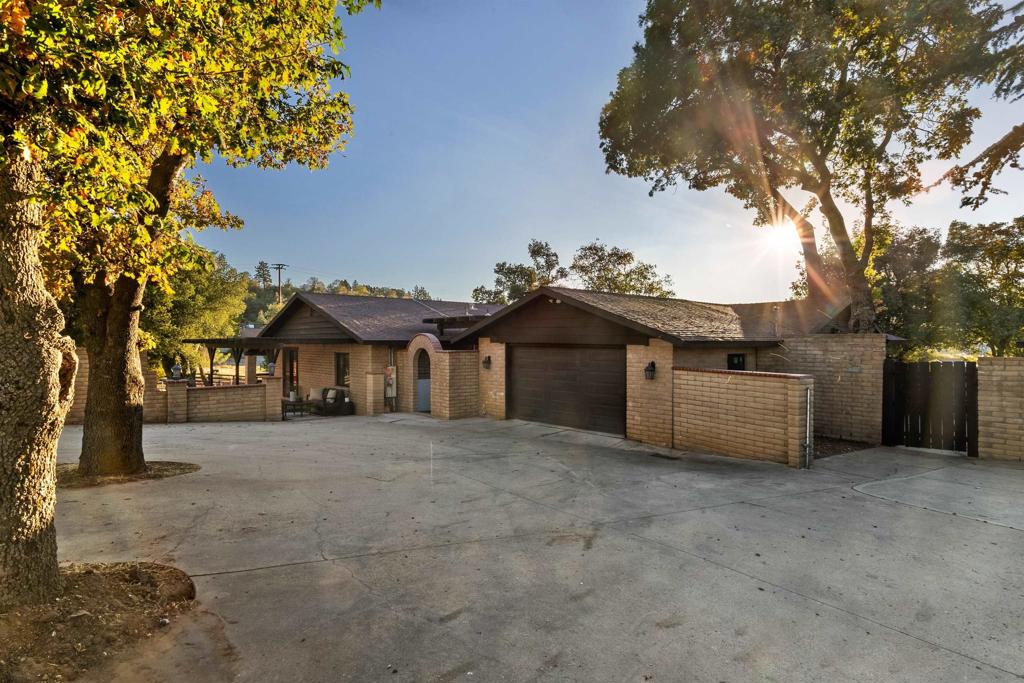 1392 Manzanita Property Photo 36