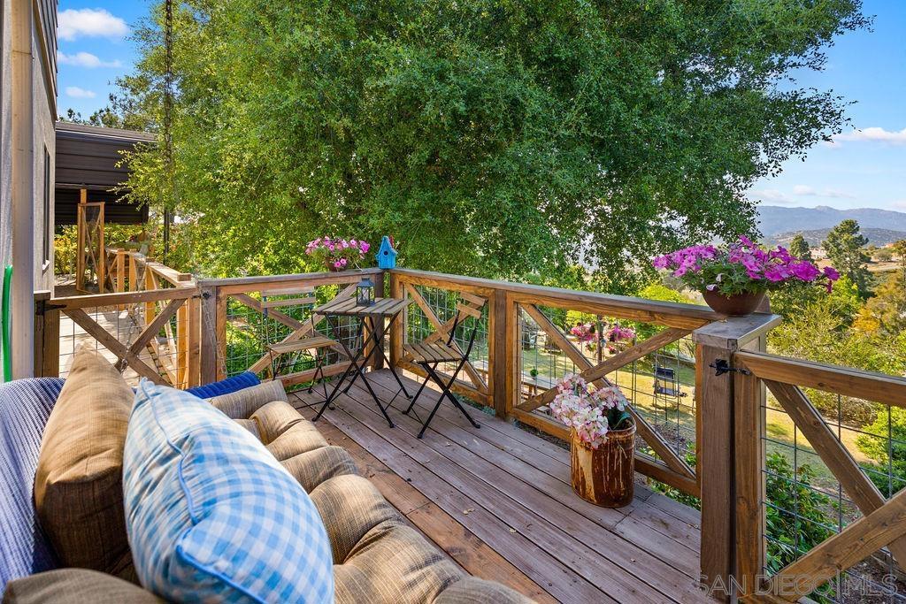 720 Sky Mountain Lane Property Photo 15