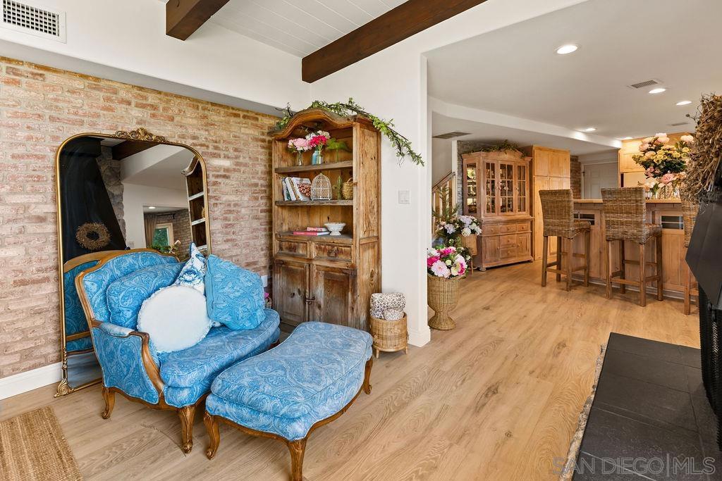 720 Sky Mountain Lane Property Photo 20